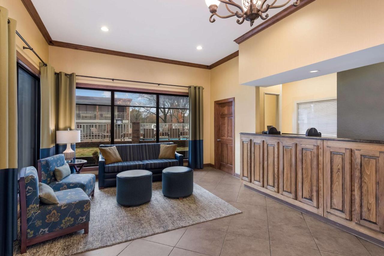 Best Western Winners Circle Hot Springs Exterior foto