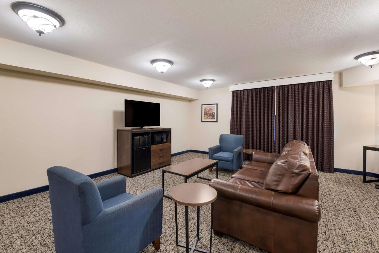 Best Western Winners Circle Hot Springs Exterior foto