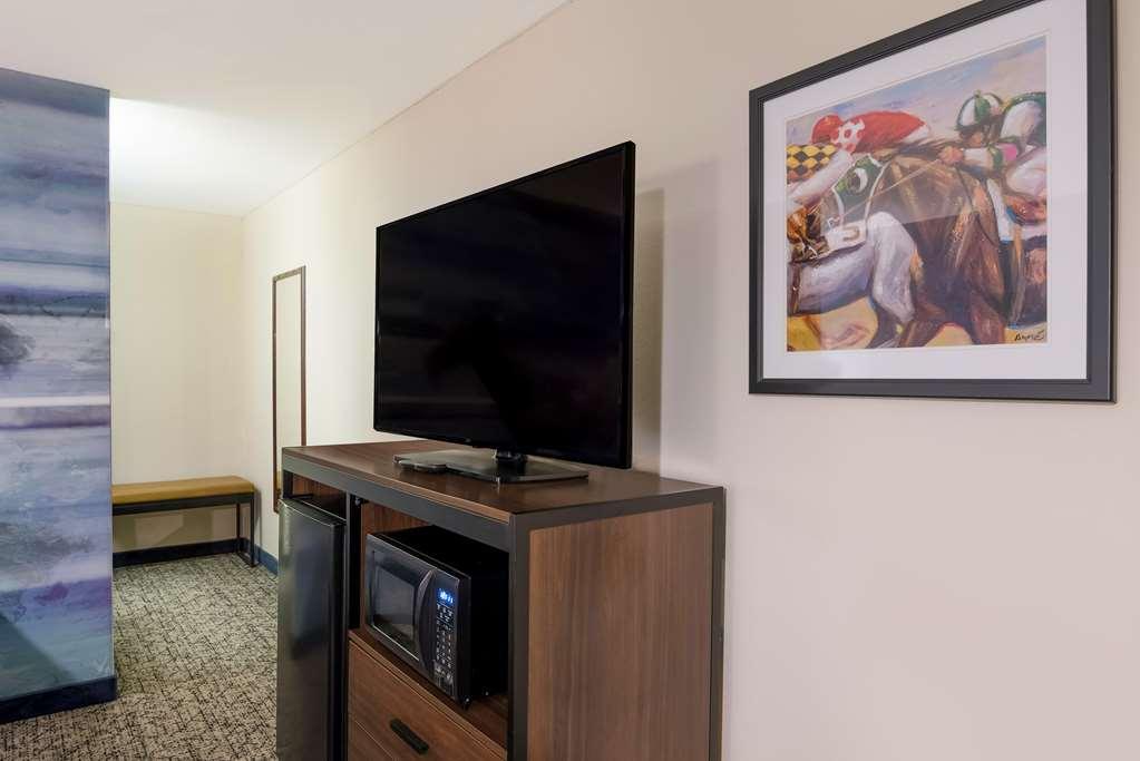 Best Western Winners Circle Hot Springs Quarto foto