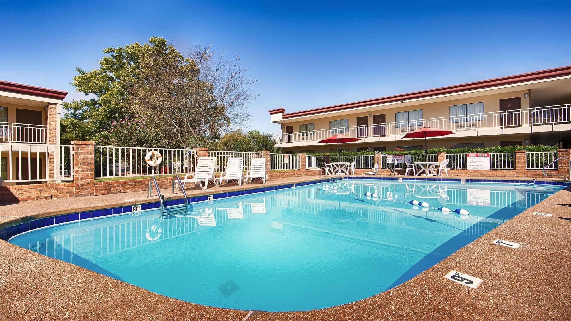 Best Western Winners Circle Hot Springs Exterior foto